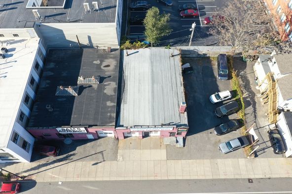 318 Shrewsbury St, Worcester, MA 01604